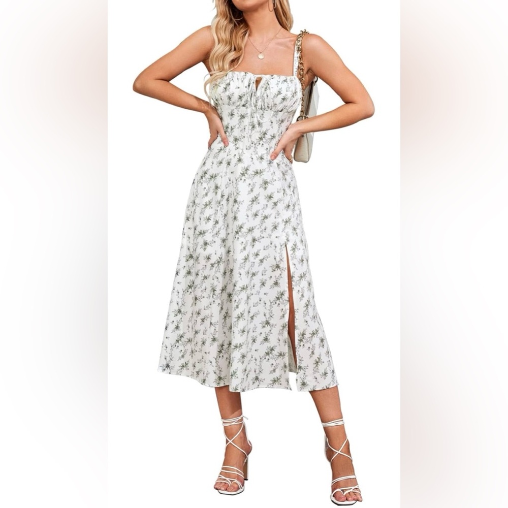 Chic White Floral Midi Dress